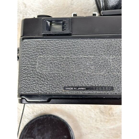 Chinon 35EE-ii Rangefinder Camera Made In Japan Vintage Film With 38mm Lens - Picture 5 of 7